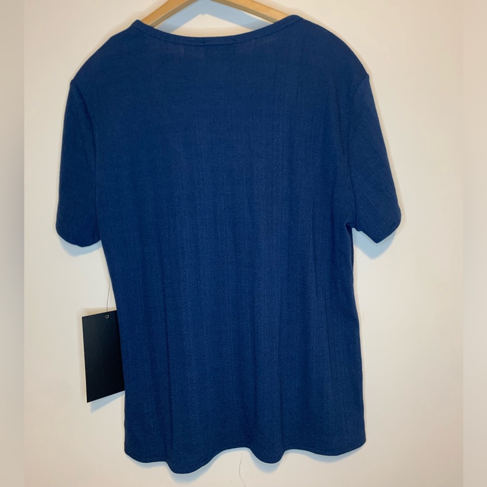 Tuckernuck Navy Top Size XXXL - Picture 2 of 14